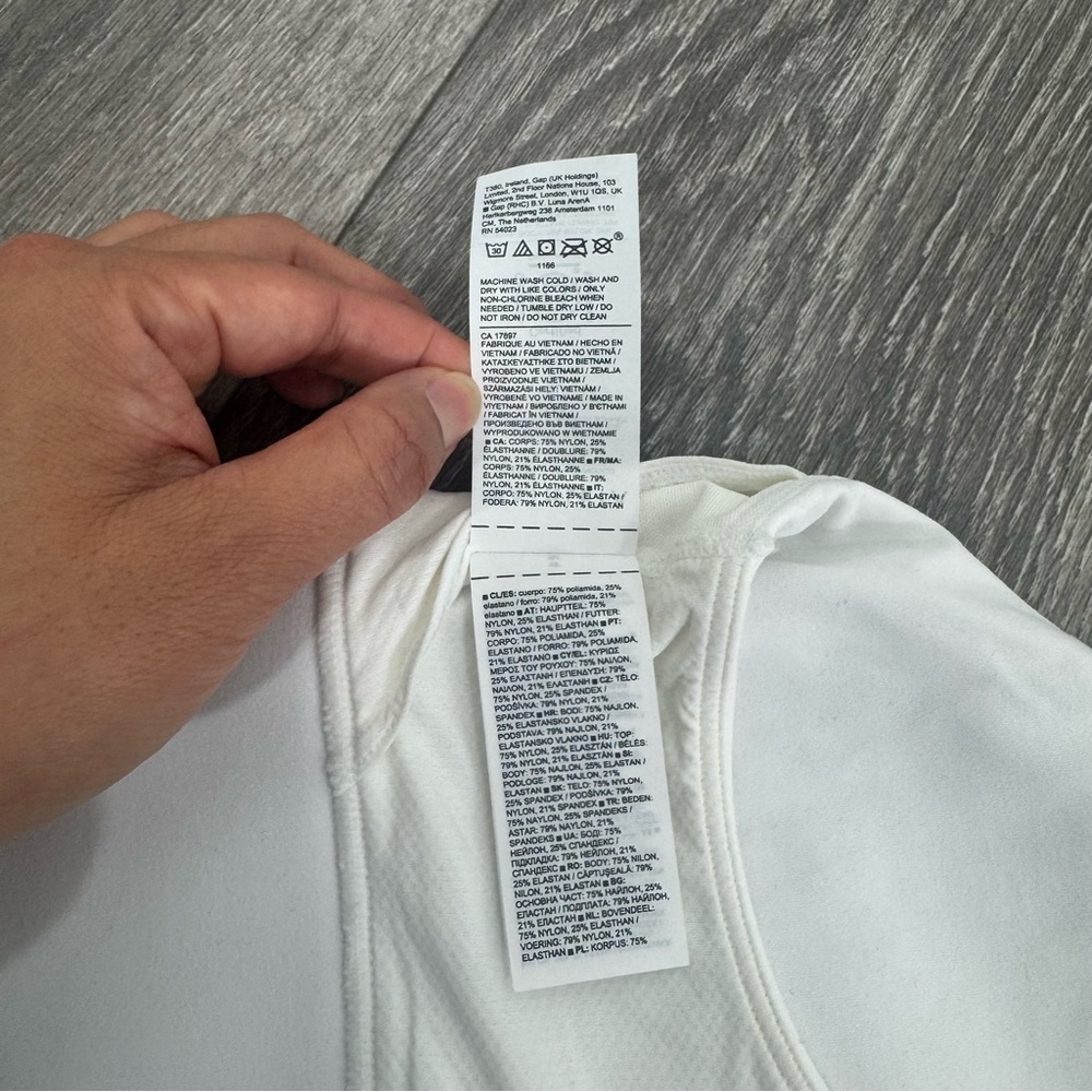 Athleta White Cross Back Sports Bra Size XL Strappy Racerback Yoga Bra EUC - Picture 9 of 13